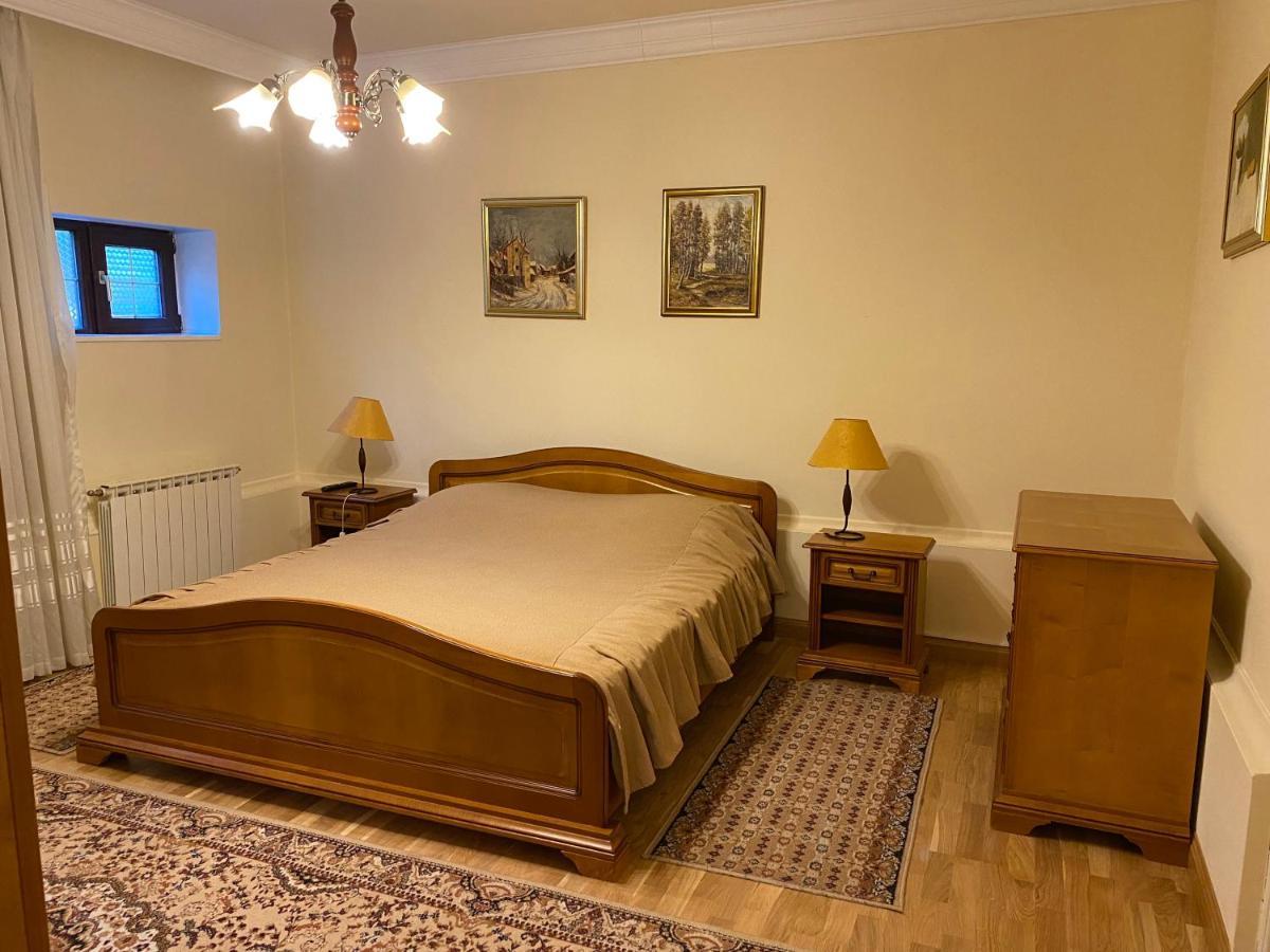 Vila Phoenix Aparthotel Predeal Buitenkant foto