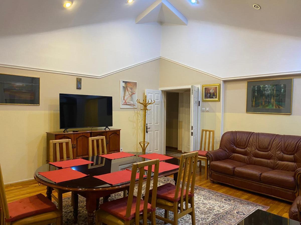 Vila Phoenix Aparthotel Predeal Buitenkant foto