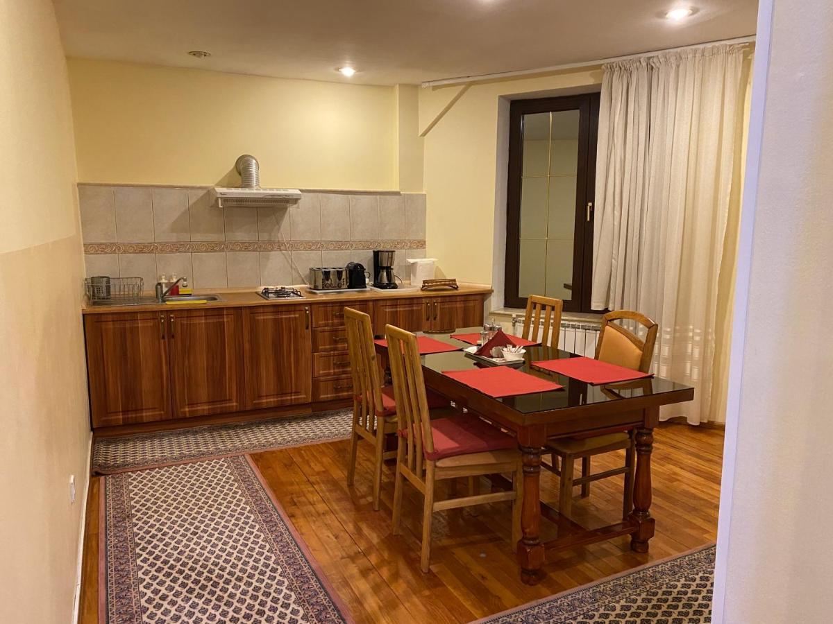 Vila Phoenix Aparthotel Predeal Buitenkant foto