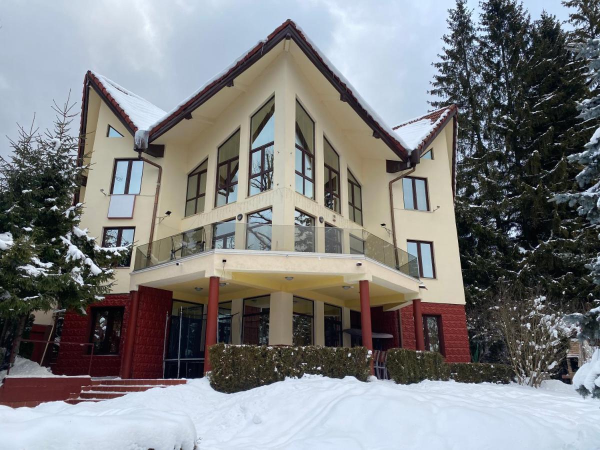 Vila Phoenix Aparthotel Predeal Buitenkant foto